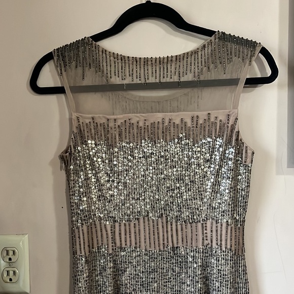 Adrianna Papell Taupe Brown Illusion Yoke Beaded Sheath Dress Size 2 - Picture 12 of 15